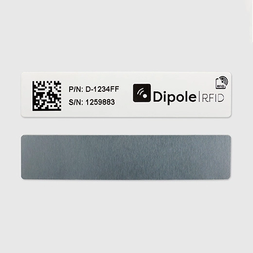 Détail des étiquettes métalliques RFID